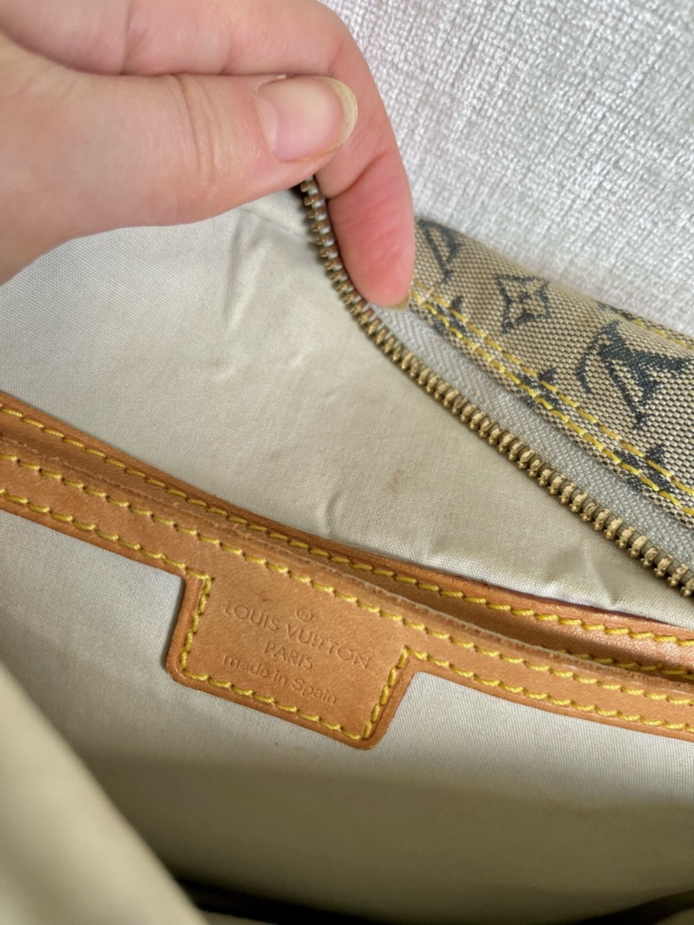 Louis Vuitton Jeane GM Mini Canvas Monogram Round Pochette Bag Blue Crossbody - Picture 7 of 8